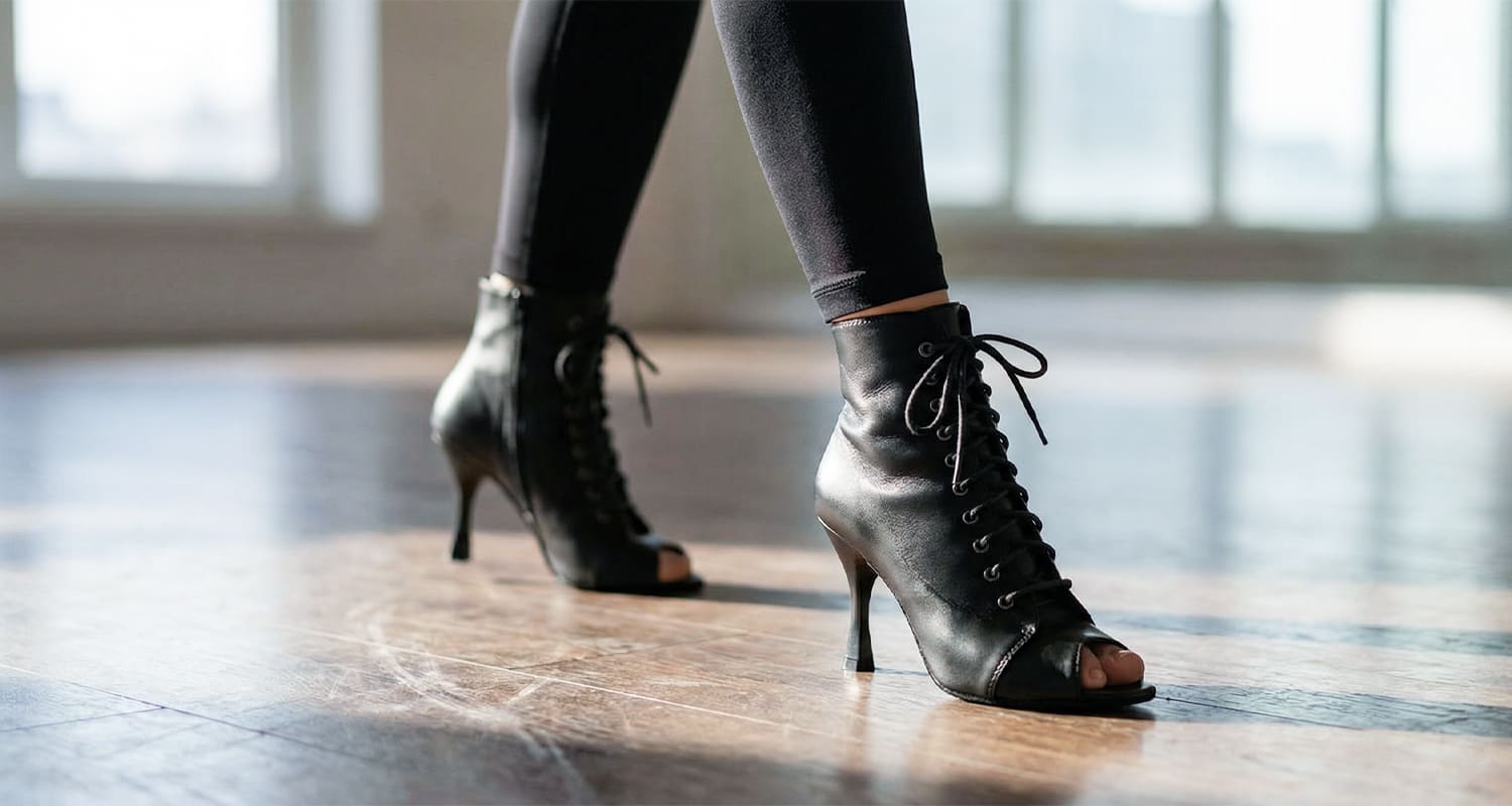 Комфортная танцевальная обувь с поддержкой свода стопы для проблемных ног